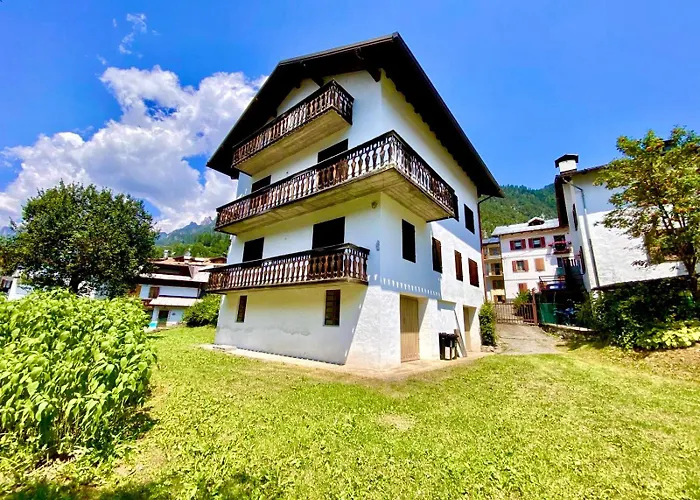 Casa Dolomia - Pieno Centro E A Due Passi Dal * Auronzo di Cadore