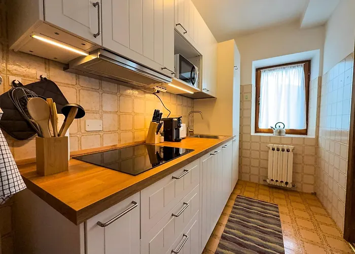Casa Dolomia - Pieno Centro E A Due Passi Dal Apartman Auronzo di Cadore